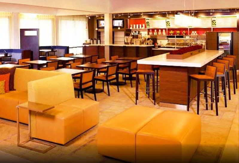 Courtyard Chicago O'Hare Hotel Des Plaines Buitenkant foto